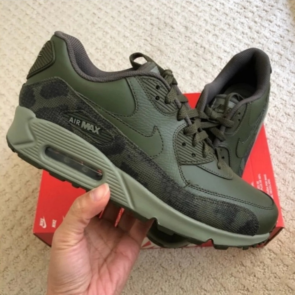 Air Max 90 Premium Olive/Khaki w Camo NWOB